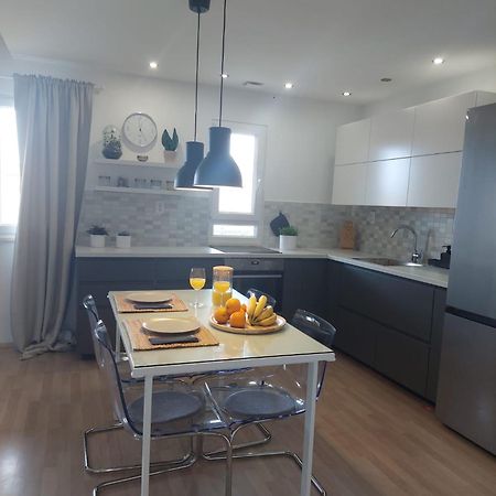 Skenza'S Loft Near Beach And City Center سبليت المظهر الخارجي الصورة
