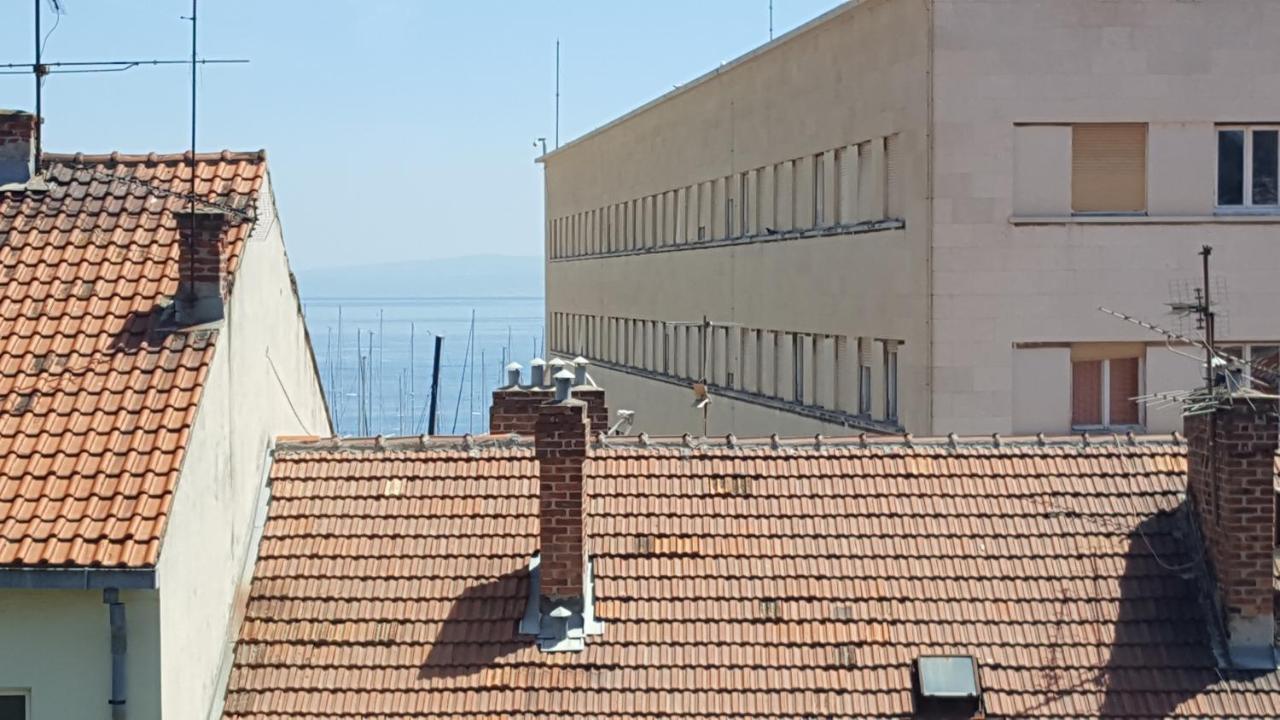 Skenza'S Loft Near Beach And City Center سبليت المظهر الخارجي الصورة